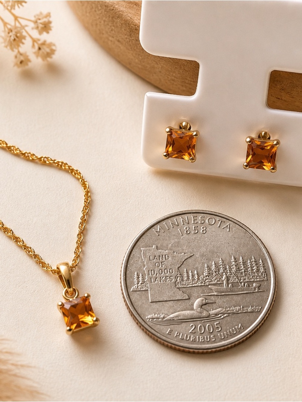 18k Japan gold 4mm Square citrine Pendant Necklace with Matching Stud Earrings